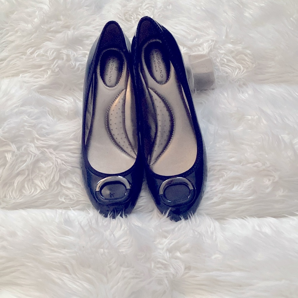 Bandolino Navy Women's Flats